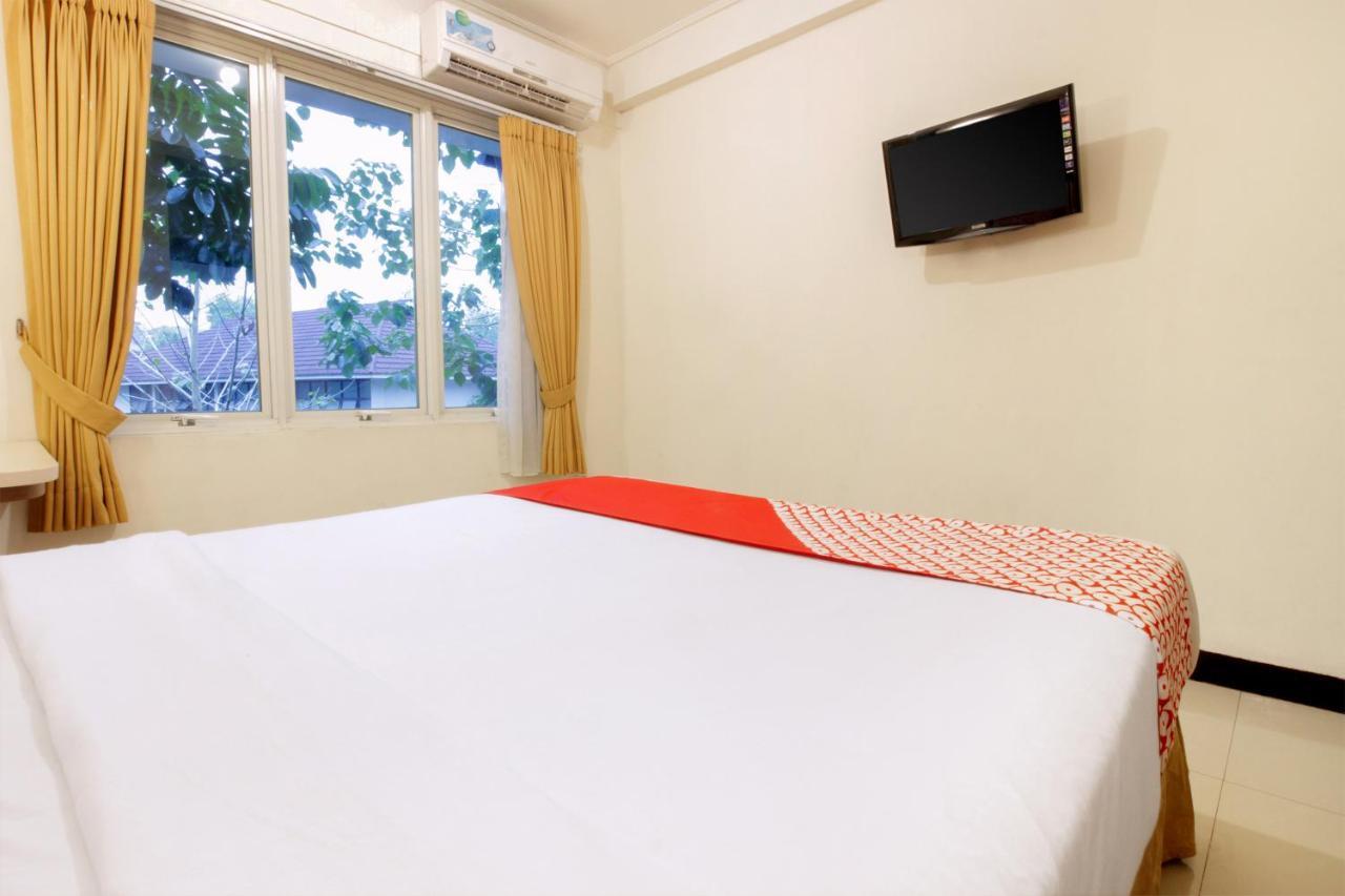 Oyo 167 Dago'S Hill Hotel Bandung Exterior foto